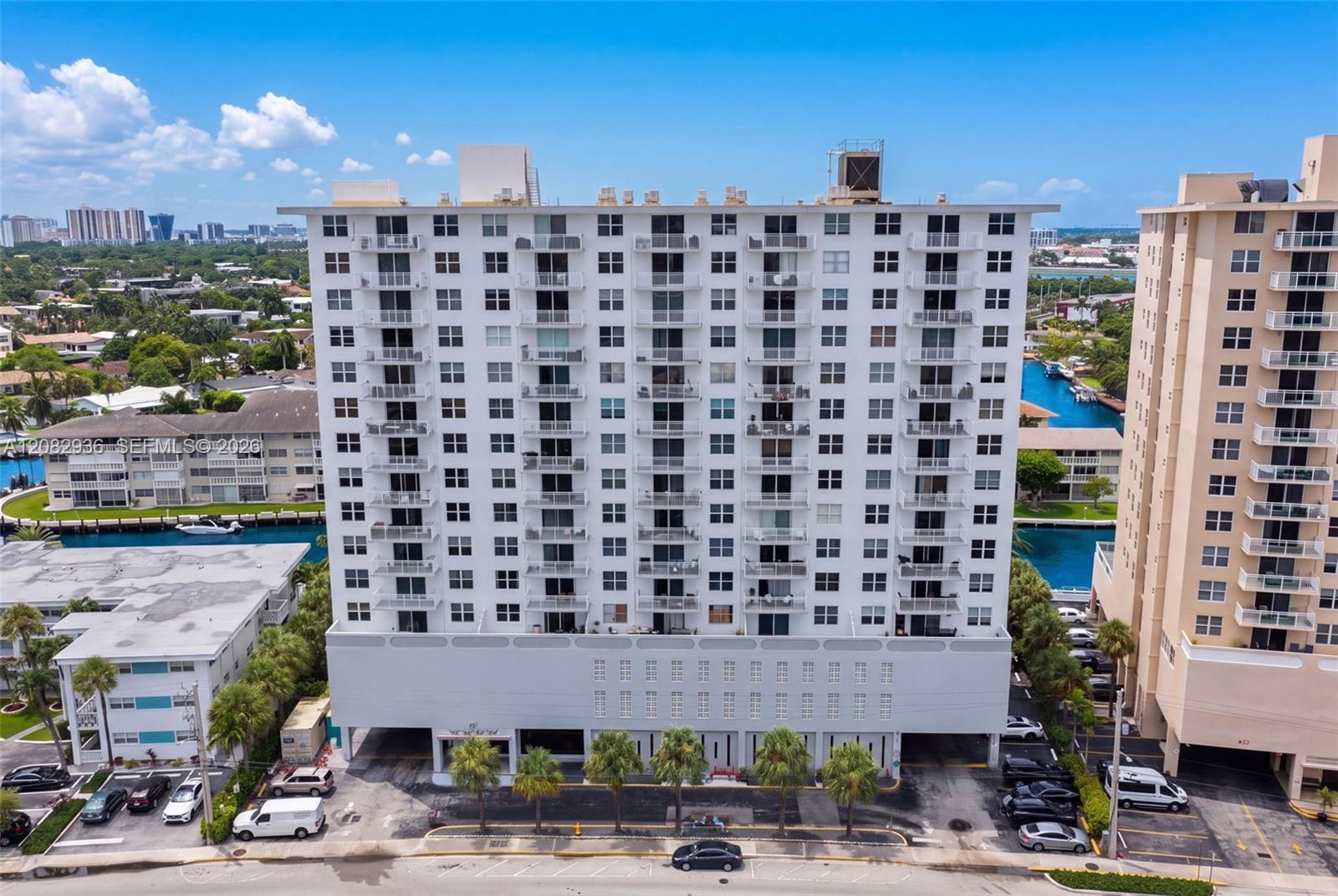 427 Golden Isles Dr # 11C, Hallandale Beach FL 33009 photo 2