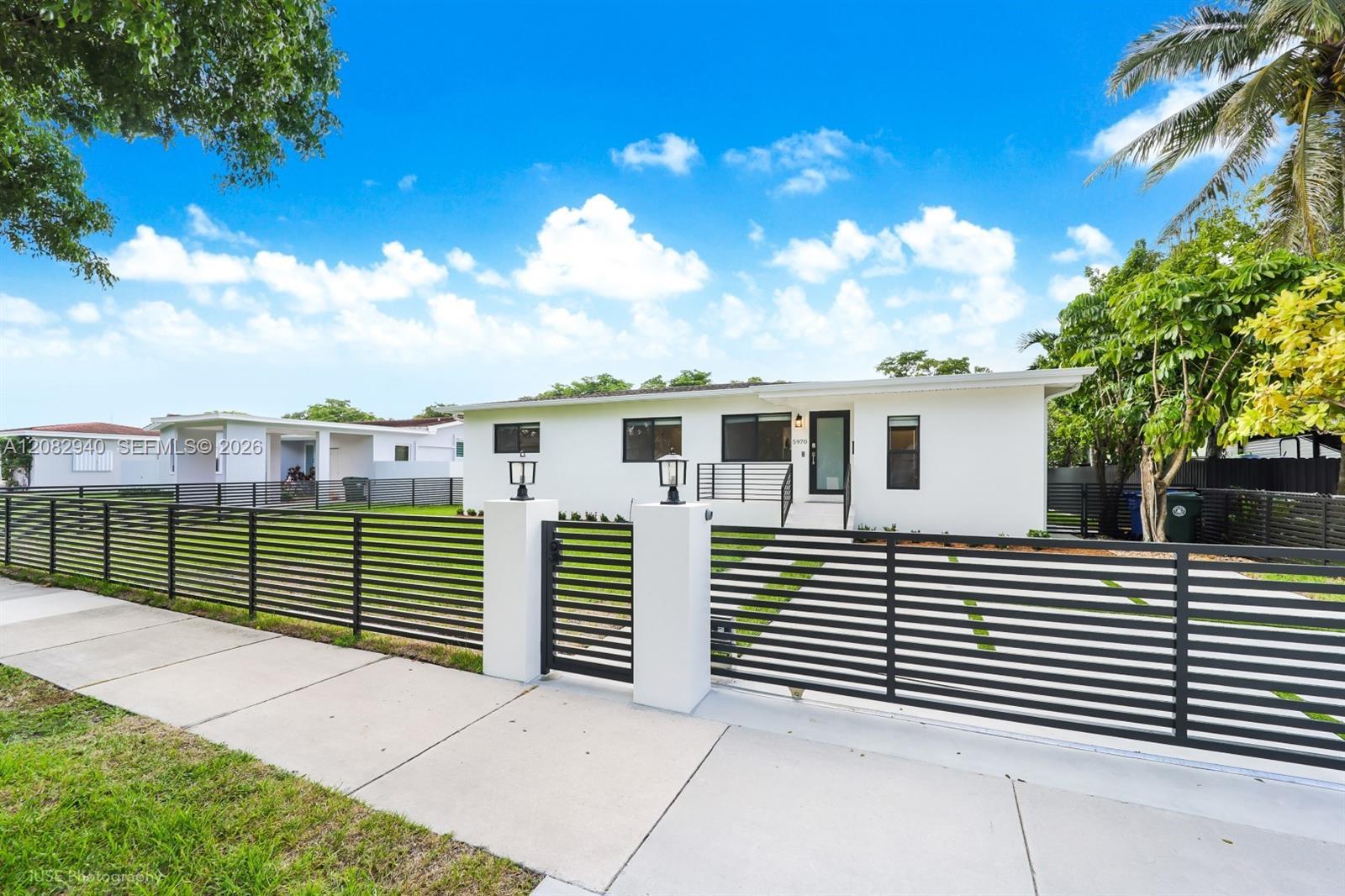 5970 SW 16th St, West Miami FL 33155