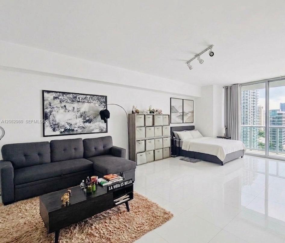 475 Brickell Ave # 4610, Miami FL 33131 photo 4