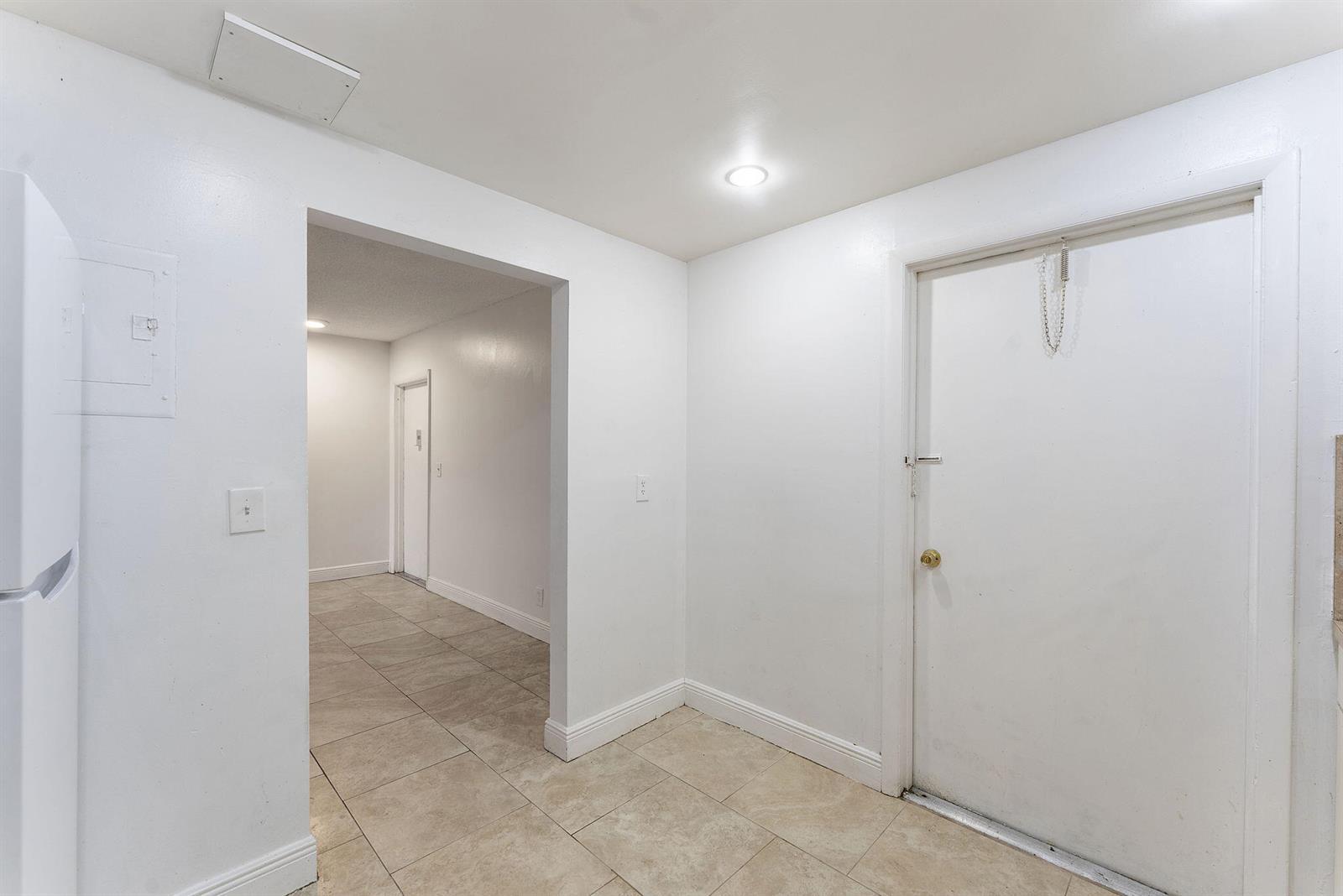 632 NW 13th Street # 16, Boca Raton FL 33486 photo 2