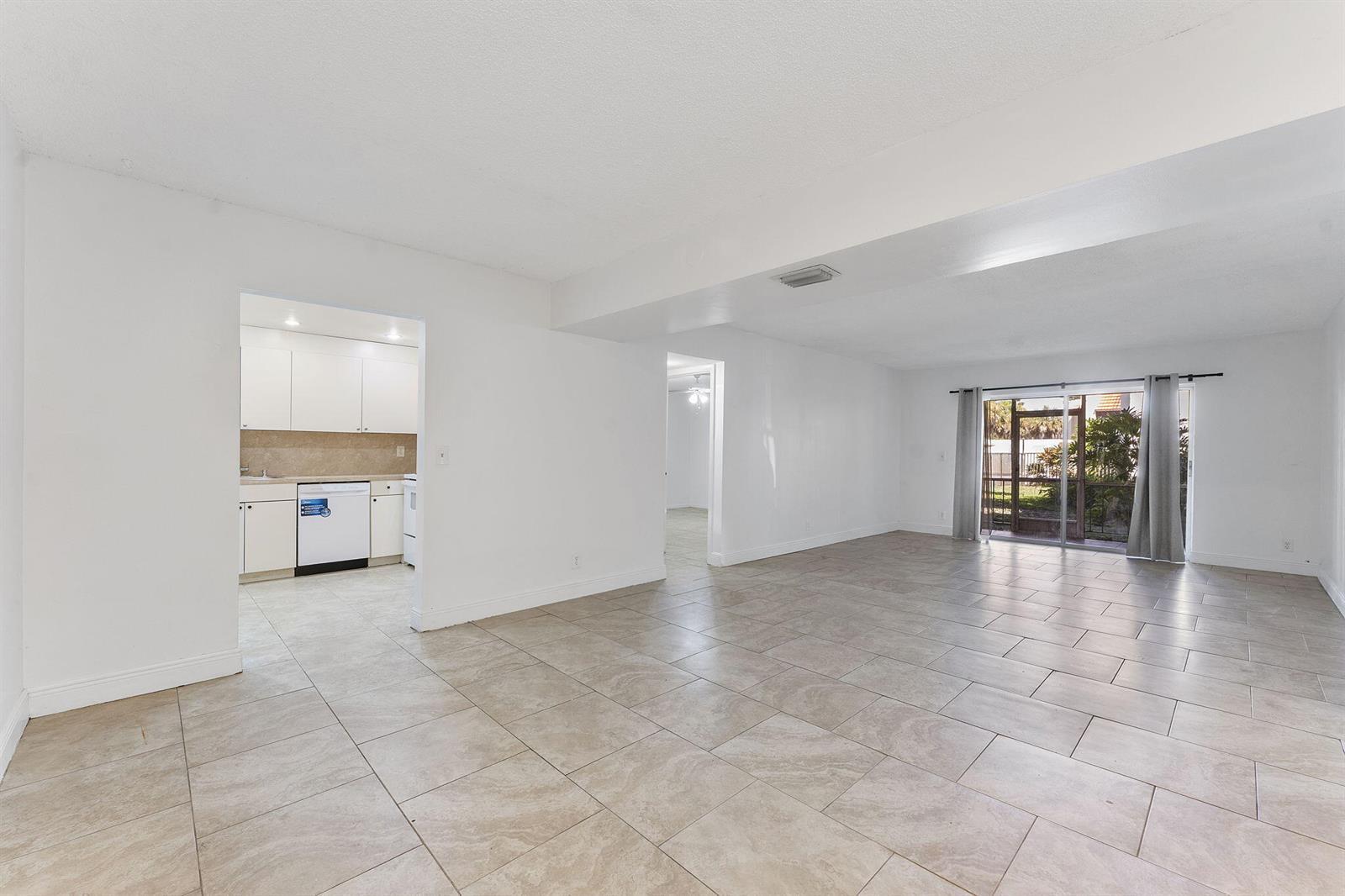 632 NW 13th Street # 16, Boca Raton FL 33486 photo 3
