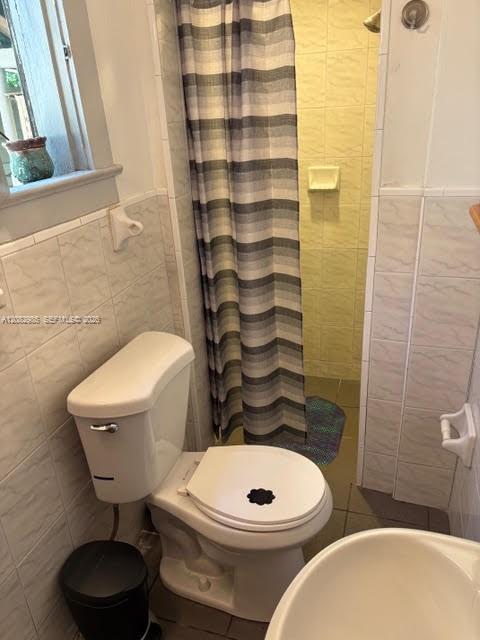 4512 Alton Rd # 2, Miami Beach FL 33140 photo 3