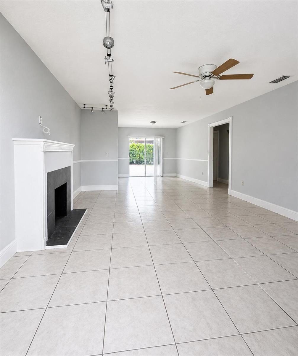 21441 Crozier Avenue, Boca Raton FL 33428 photo 2