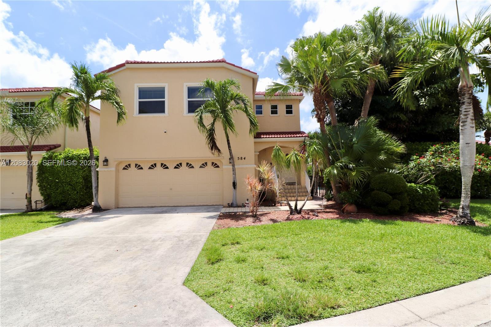 584 NW 87th Ter, Coral Springs FL 33071 photo 5