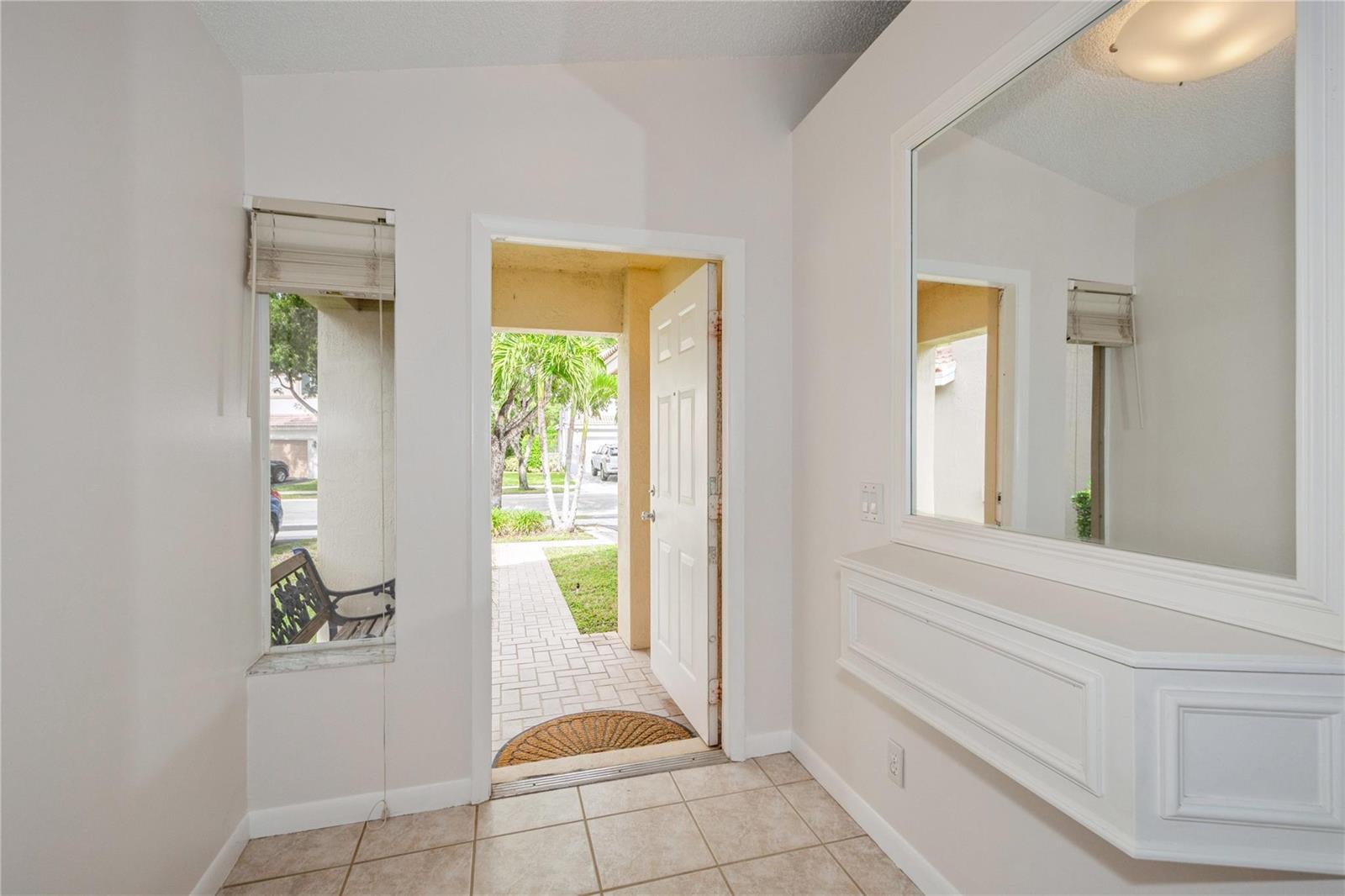4367 DOGWOOD Circle, Weston FL 33331 photo 3