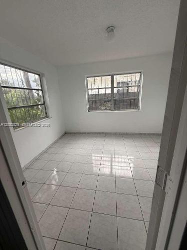 8835 SW 27th St, Miami FL 33165 photo 5