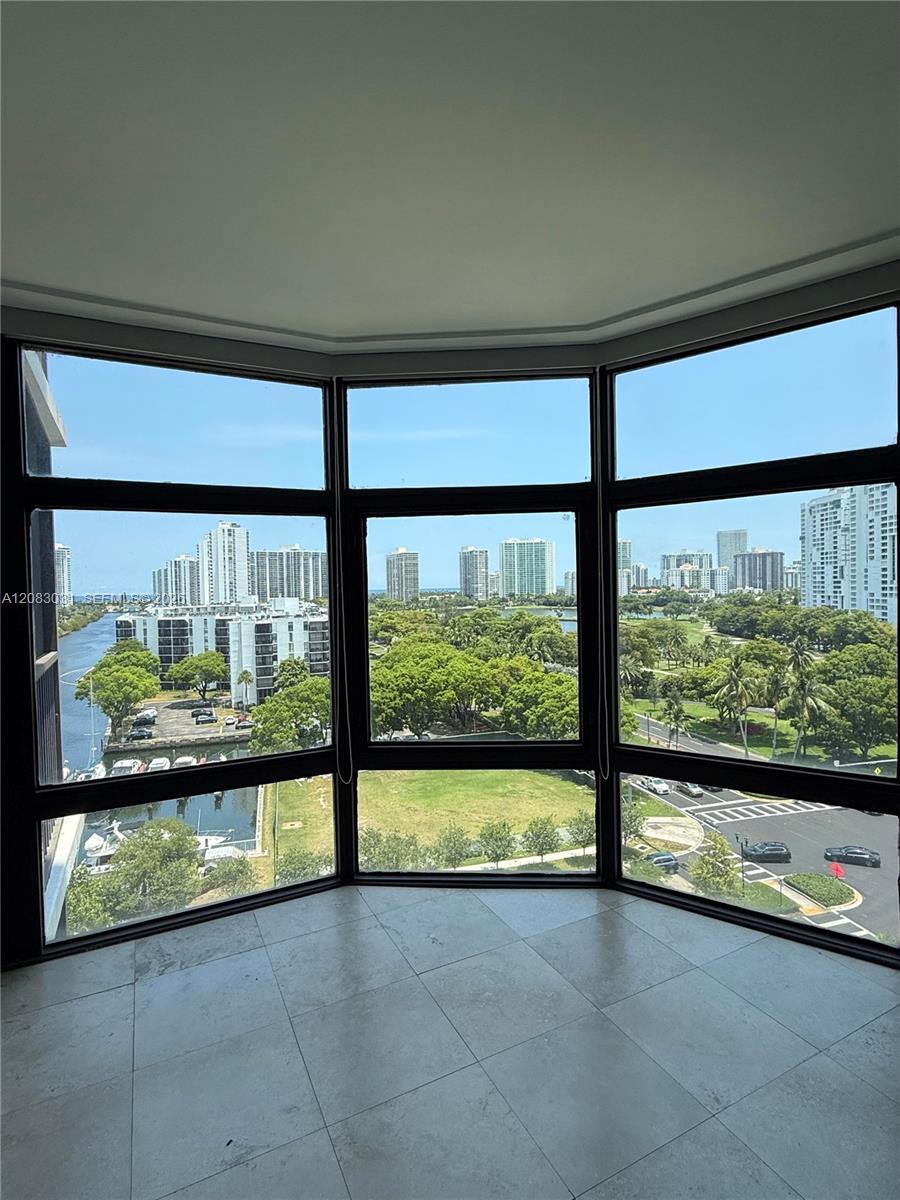 3375 N Country Club Dr # 1004, Aventura FL 33180 photo 3