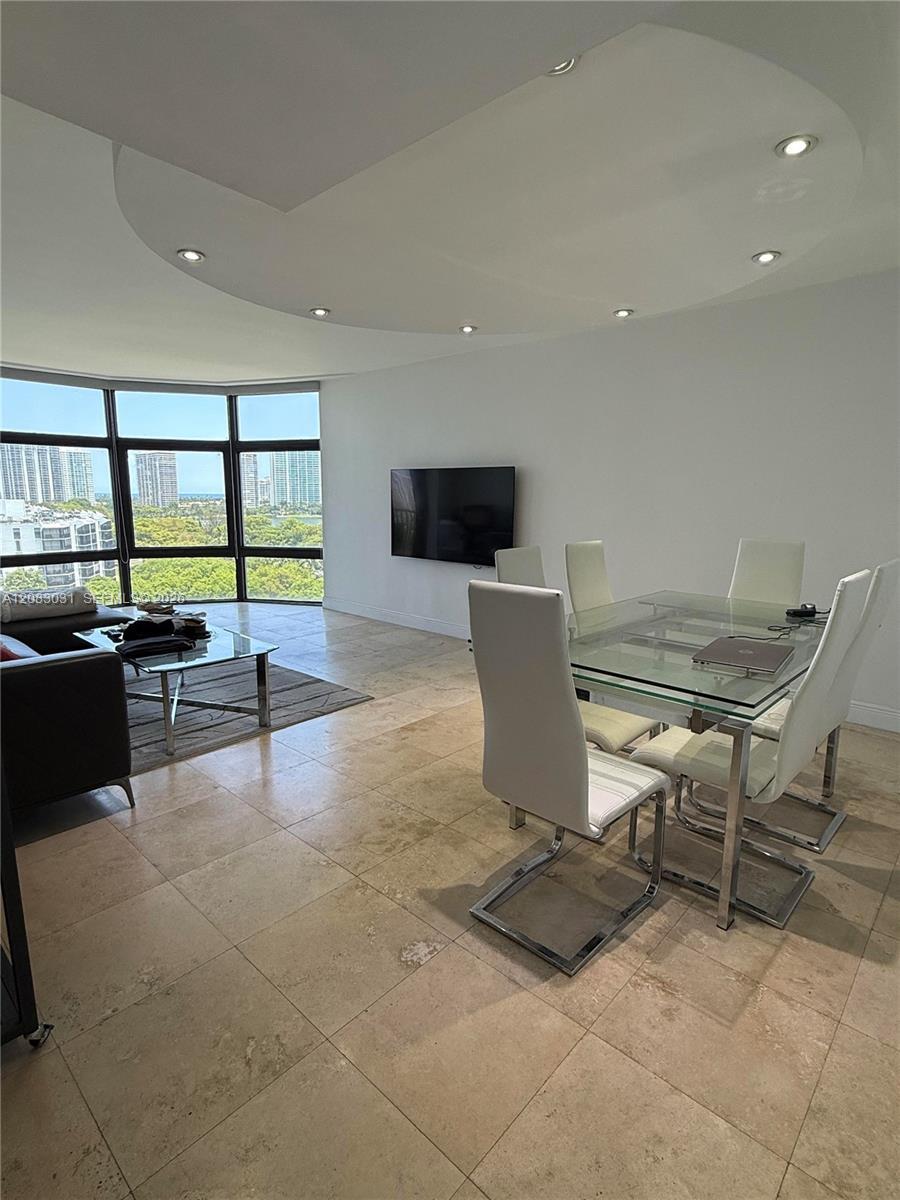 3375 N Country Club Dr # 1004, Aventura FL 33180 photo 4