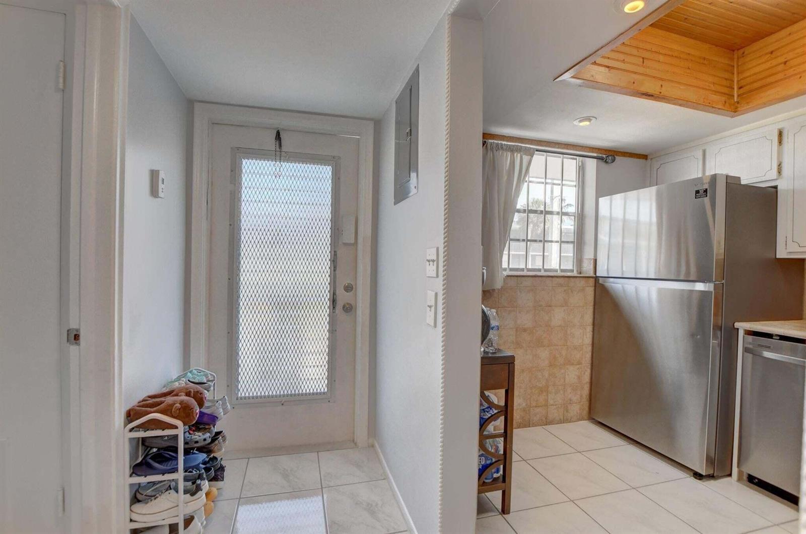 899 SE 2nd Avenue # 215, Deerfield Beach FL 33441 photo 3