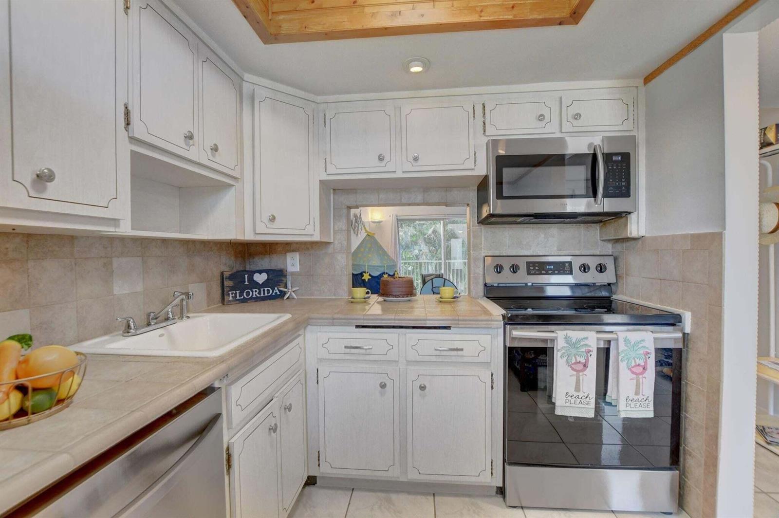 899 SE 2nd Avenue # 215, Deerfield Beach FL 33441 photo 5