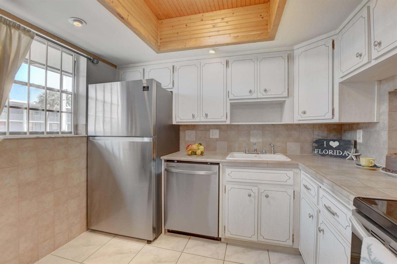 899 SE 2nd Avenue # 215, Deerfield Beach FL 33441 photo 4