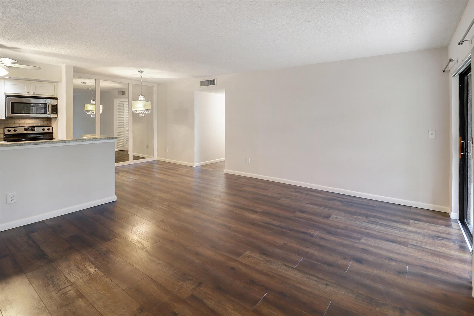7801 ASHMONT Circle # 104, Tamarac FL 33321 photo 4
