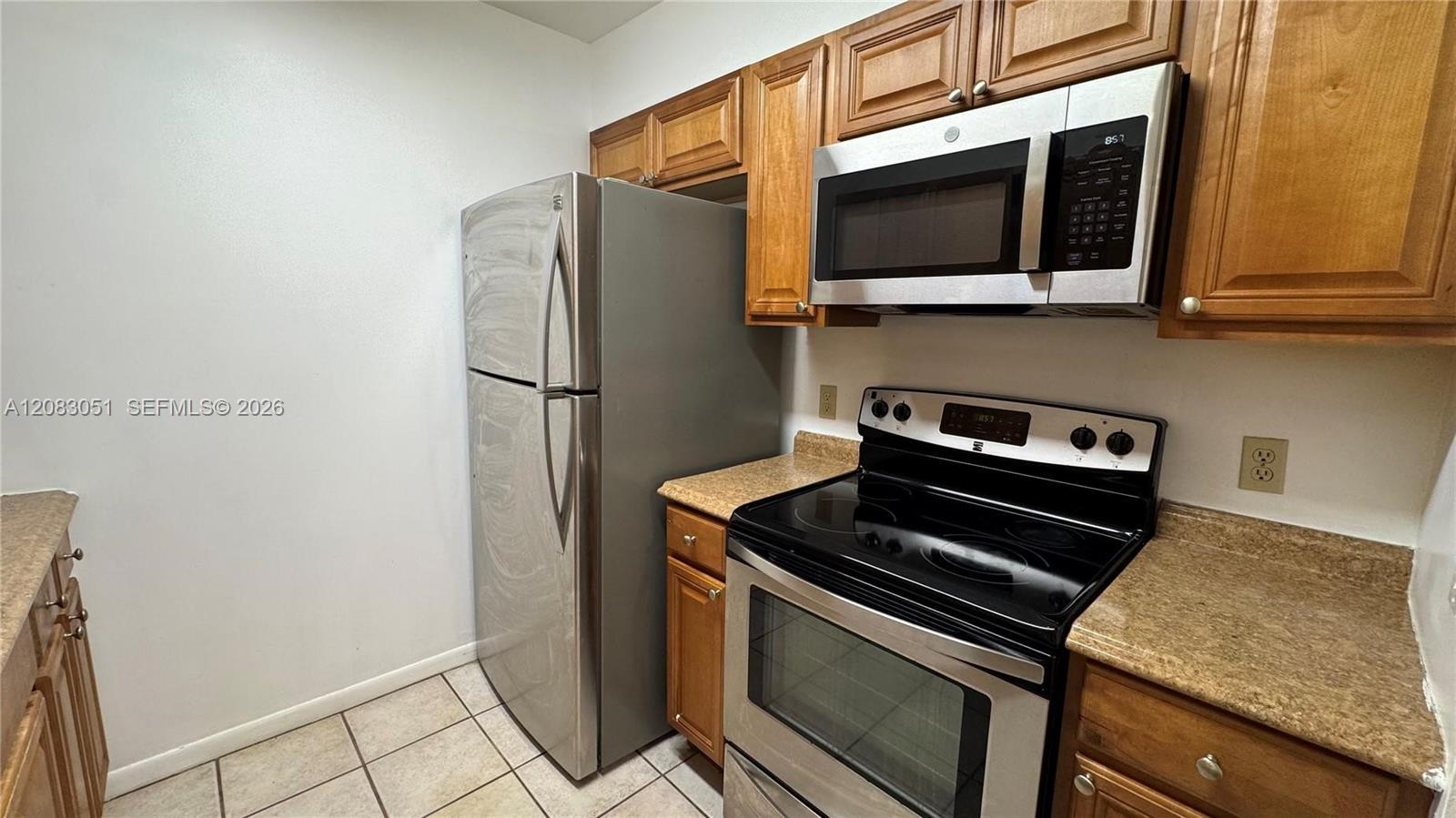 150 SW 134th Way # 208R, Pembroke Pines FL 33027 photo 2