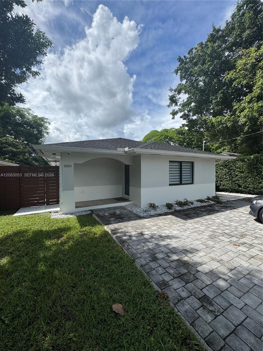 8814 SW 126th Ter, Miami FL 33176 photo 2