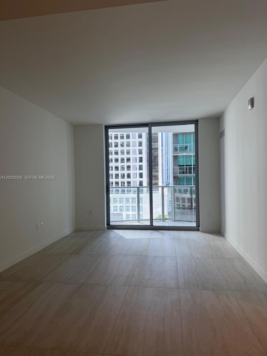 77 SE 5TH # 1611, Miami FL 33131 photo 5