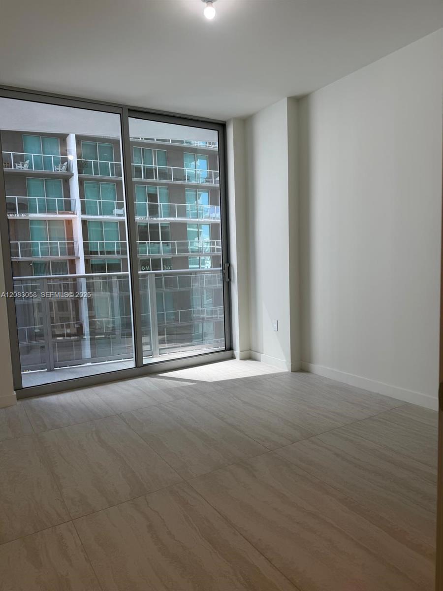 77 SE 5TH # 1611, Miami FL 33131 photo 4