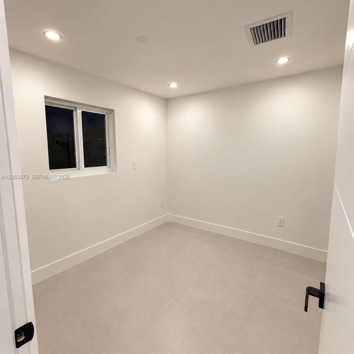 20022 SW 118th Ave, Miami FL 33177 photo 3