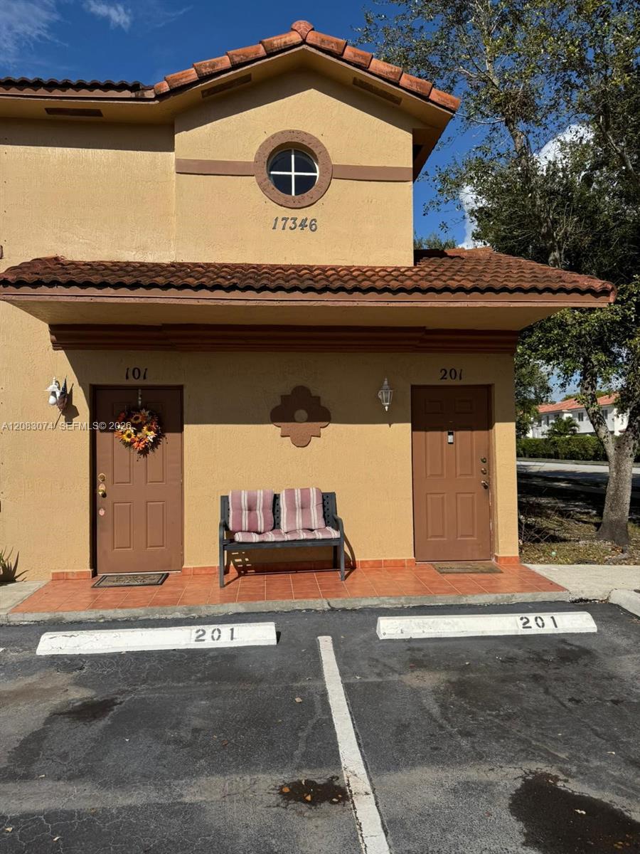 17346 NW 74th Ave # 201, Hialeah FL 33015 photo 2