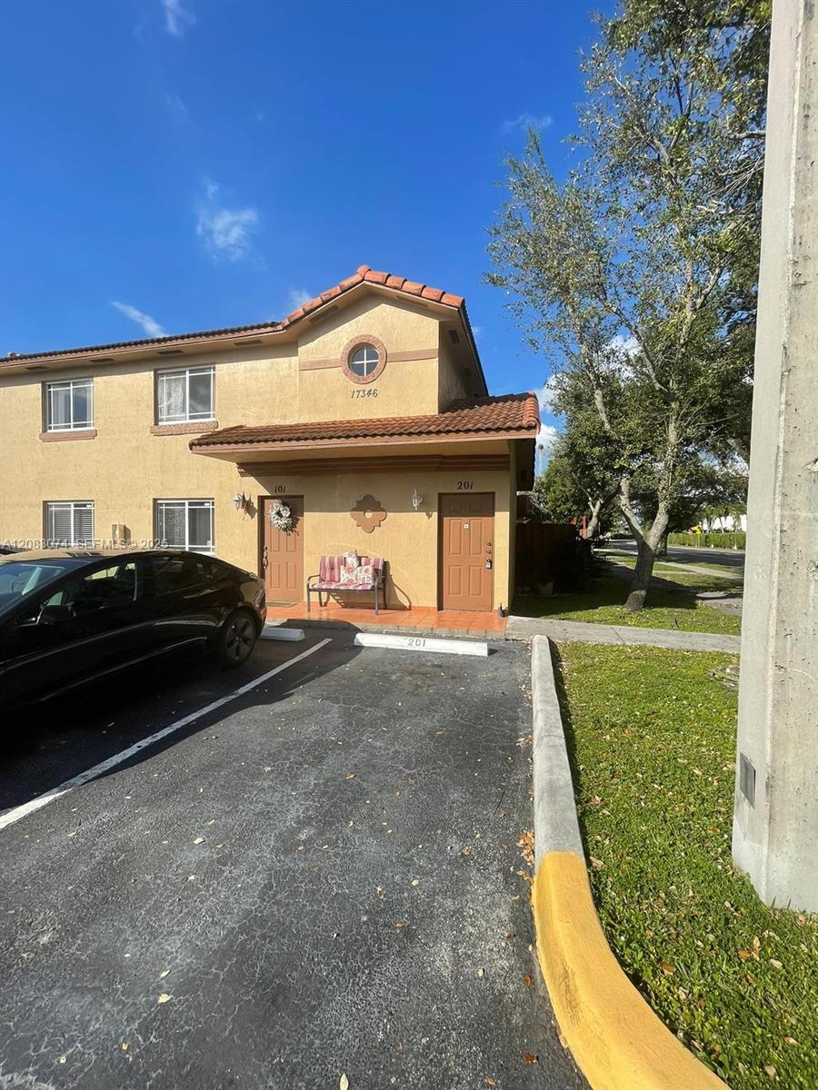 17346 NW 74th Ave # 201, Hialeah FL 33015 photo 3
