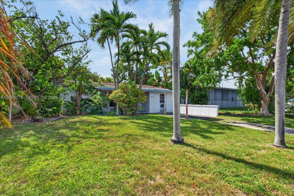 5619 NE 6th Ave, Oakland Park FL 33334 photo 4