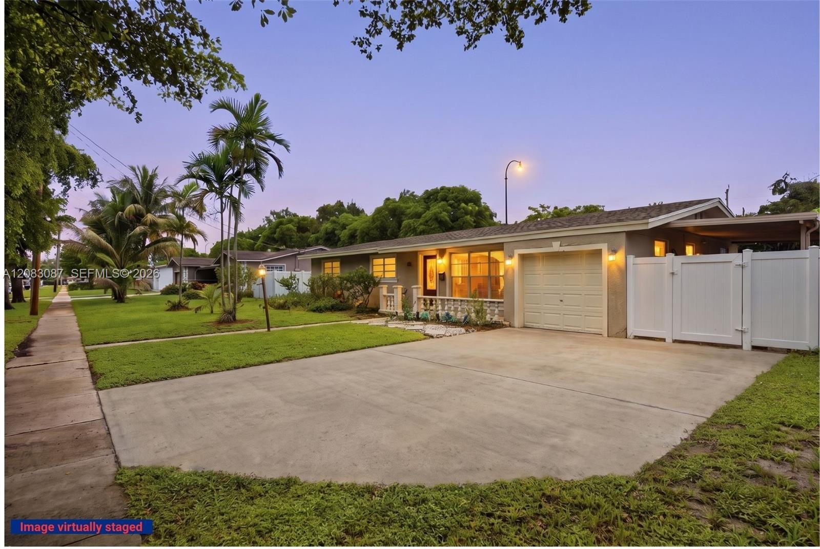 4750 NW 1st St, Plantation FL 33317 photo 2