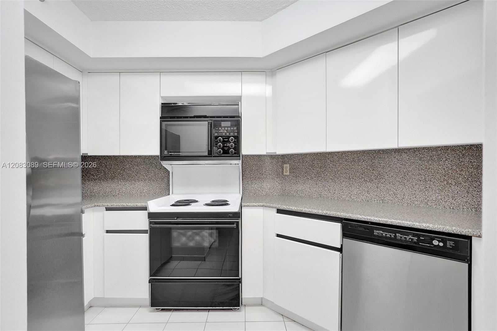 6767 Collins Ave # 307, Miami Beach FL 33141 photo 3