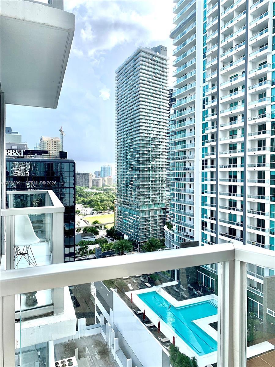 1060 Brickell Ave # 1713, Miami FL 33131 photo 2