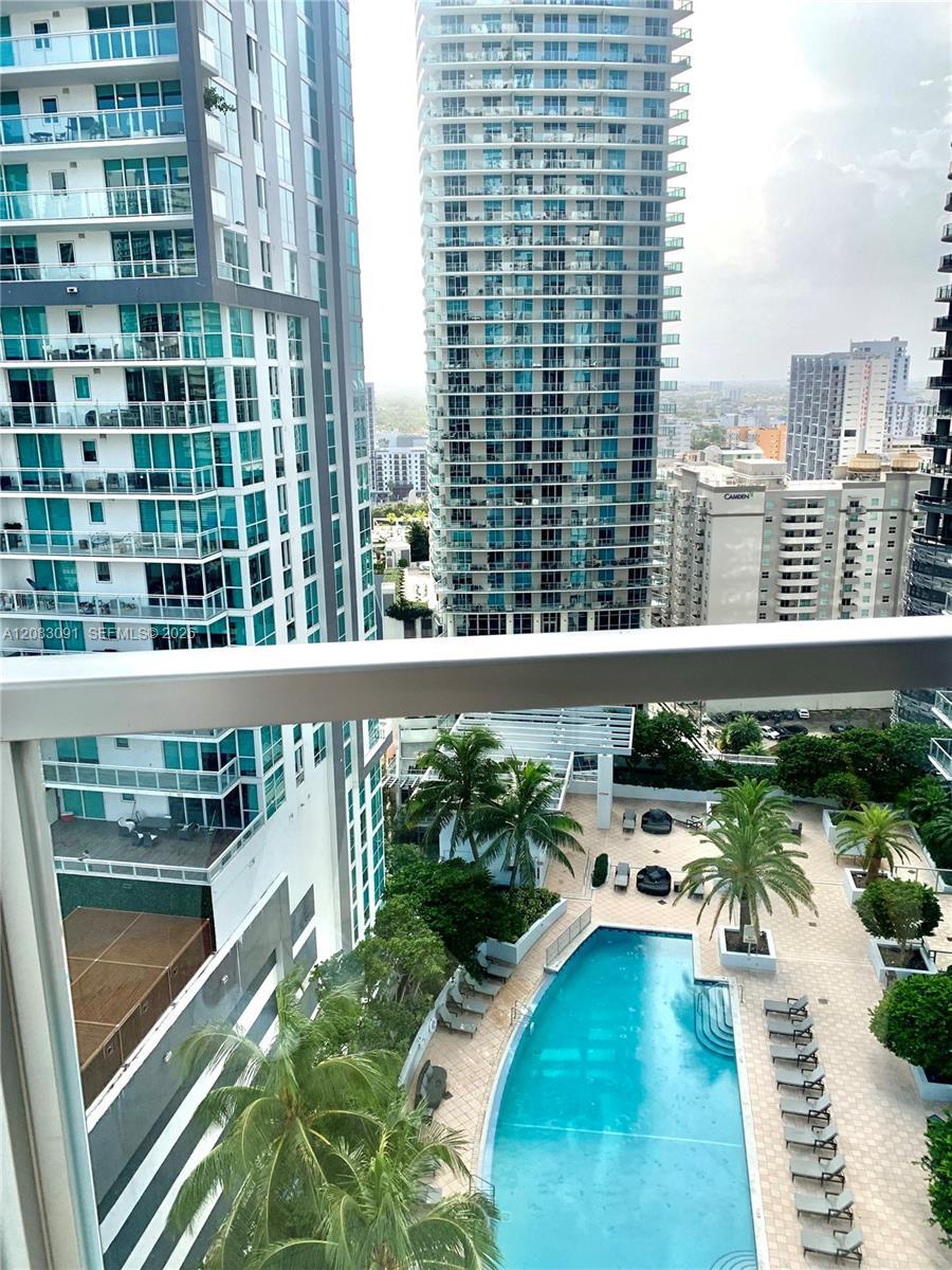 1060 Brickell Ave # 1713, Miami FL 33131 photo 4