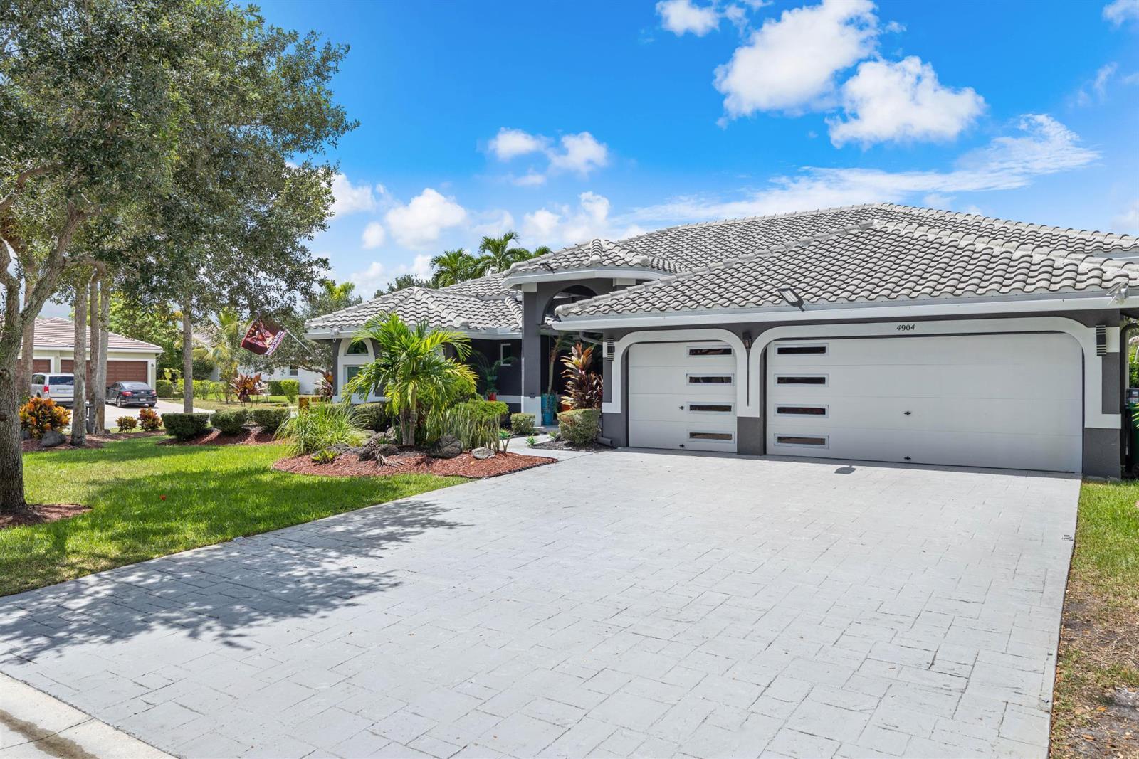 4904 NW 110TH Terrace, Coral Springs FL 33076 photo 3