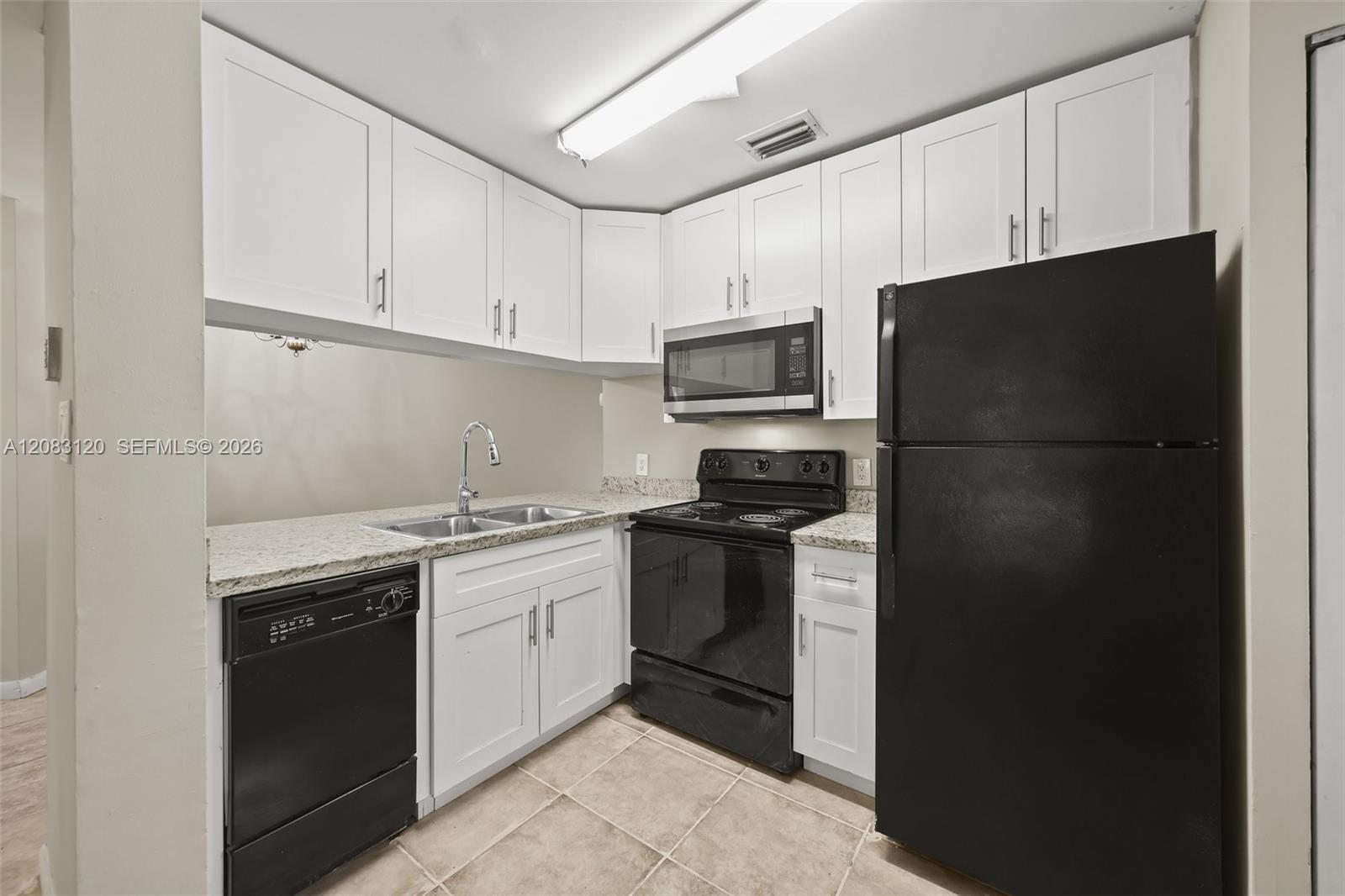 1076 Coral Club Dr # 1076, Coral Springs FL 33071 photo 2