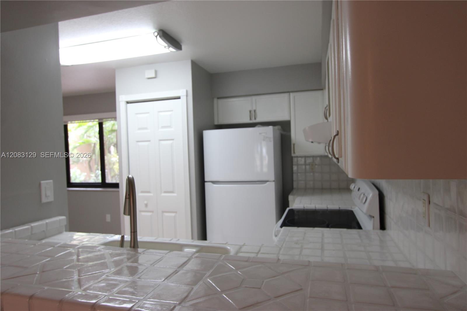 15495 N Miami Lakeway N # 4, Miami Lakes FL 33014 photo 3