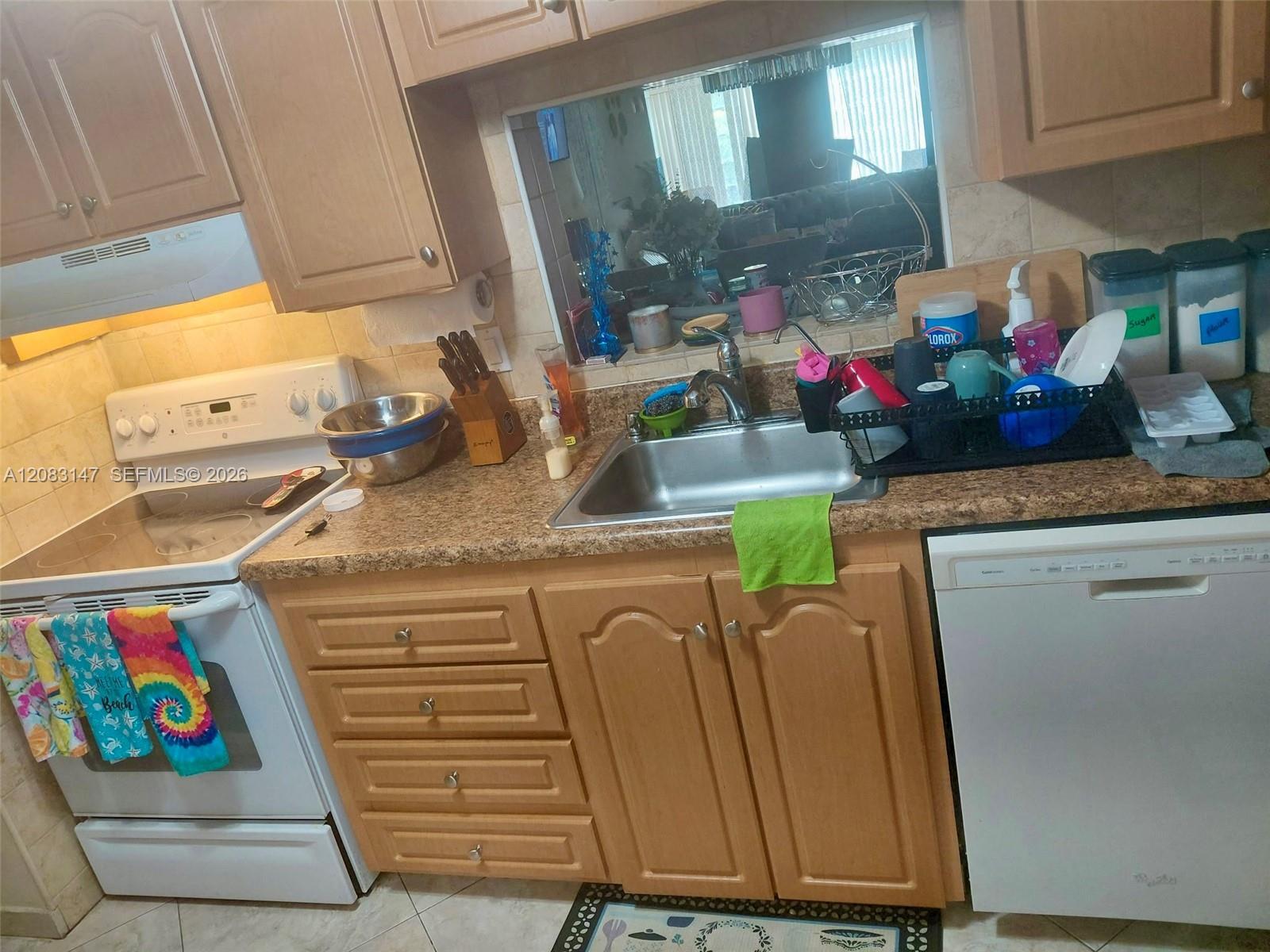 3940 NW 42nd Ave # 321, Lauderdale Lakes FL 33319 photo 4