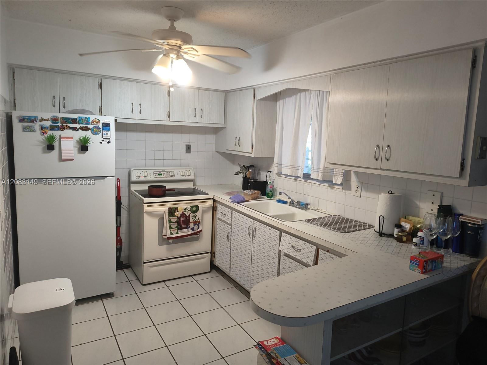 2330 Polk St # 12, Hollywood FL 33020 photo 3