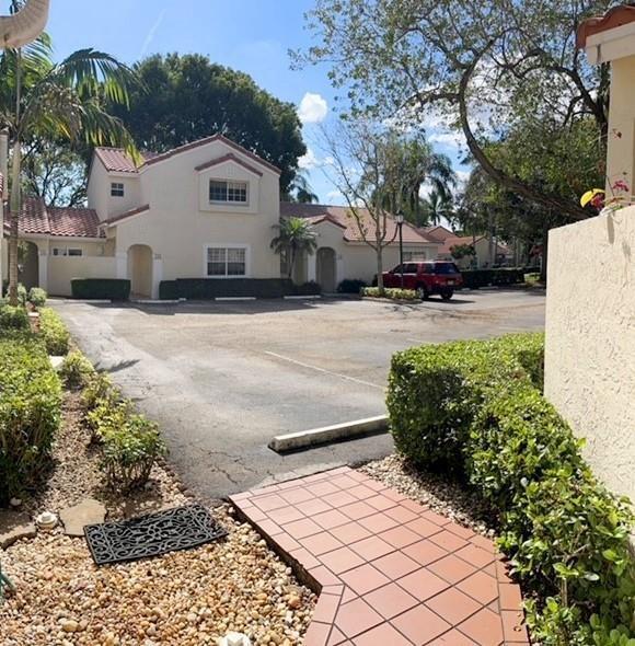 1370 COTTONWOOD Circle # 3, Weston FL 33326 photo 4