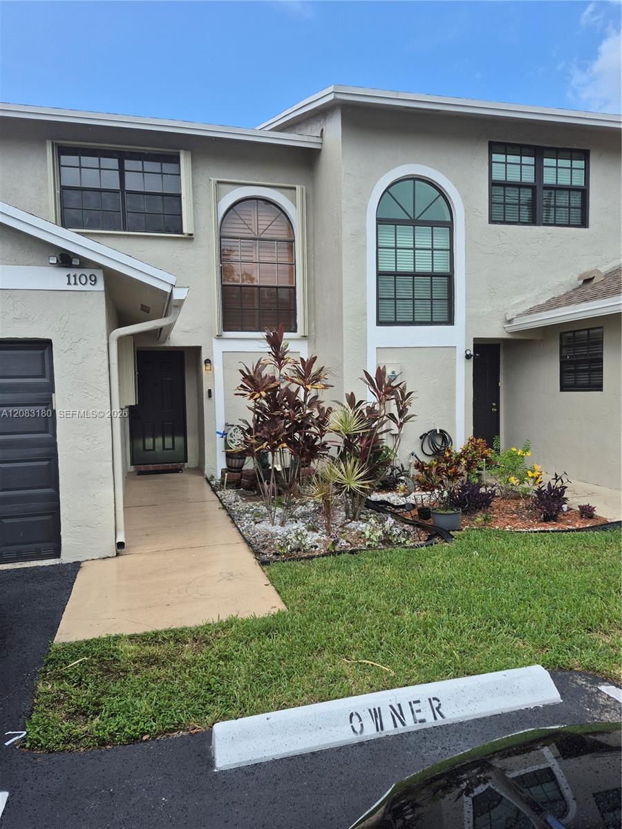Pembroke Pines, FL