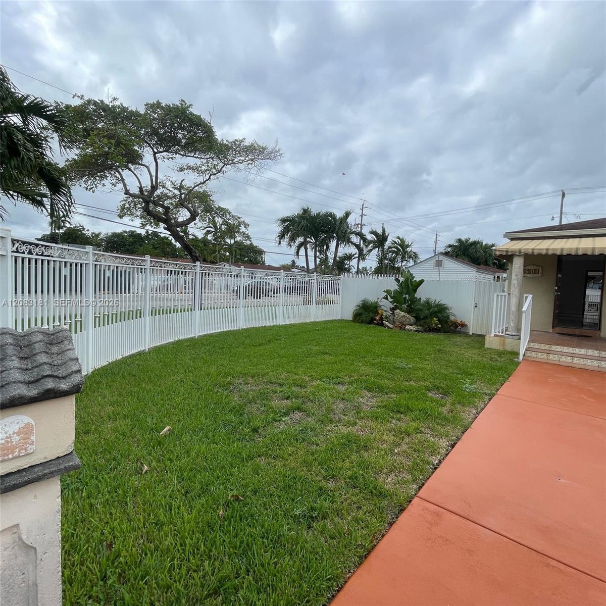 501 SE 7th St # A, Hialeah FL 33010 photo 5