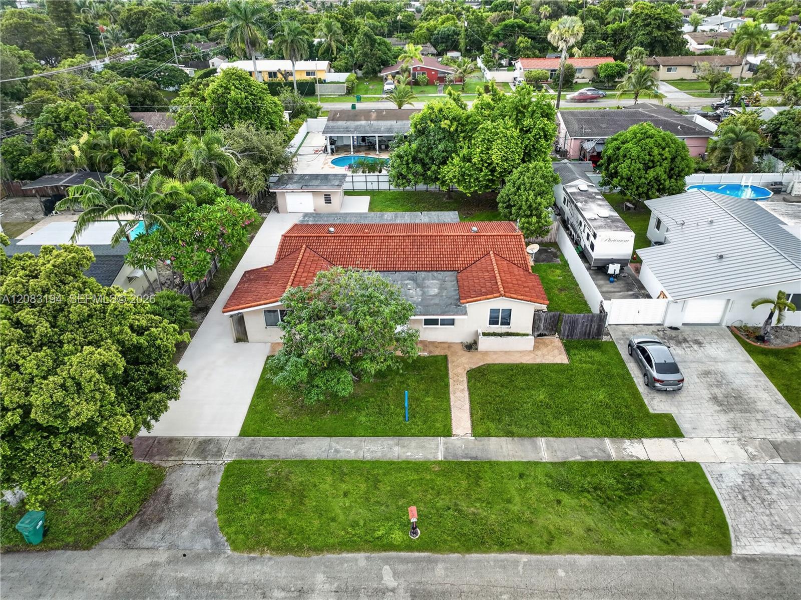 9745 SW 165th Ter, Miami FL 33157 photo 4