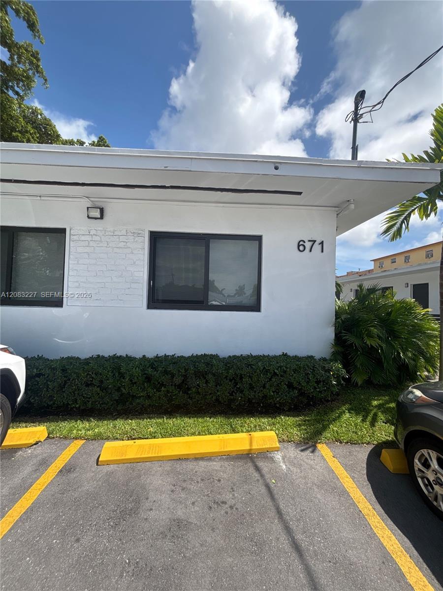 671 SW 7th St # 1, Miami FL 33130 photo 2