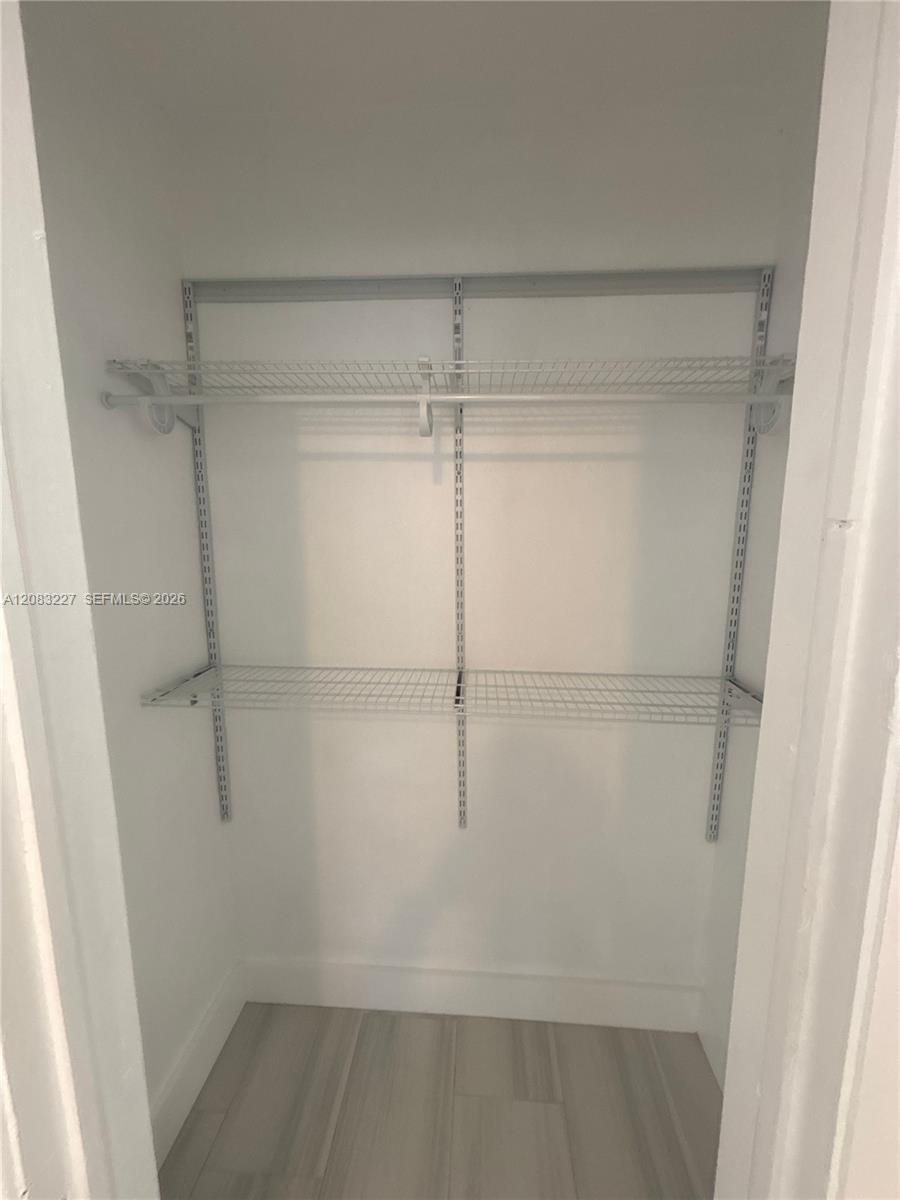 671 SW 7th St # 1, Miami FL 33130 photo 4