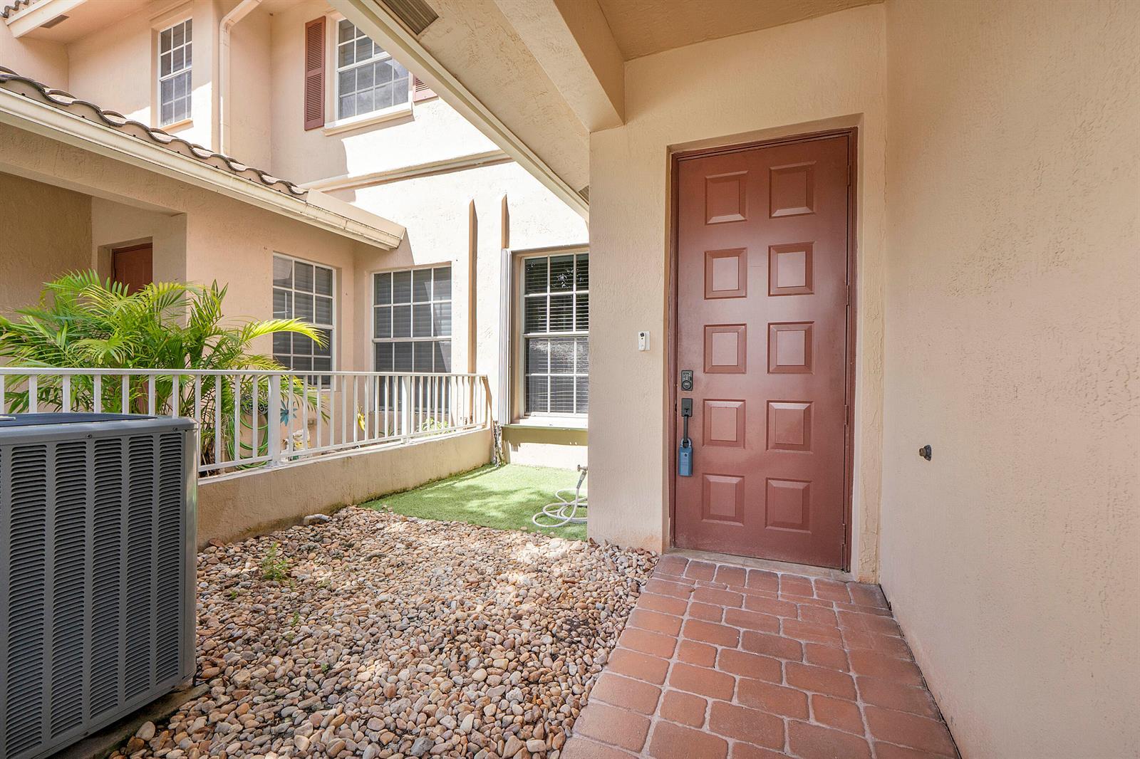 3505 LAKESIDE Drive, Davie FL 33328 photo 4