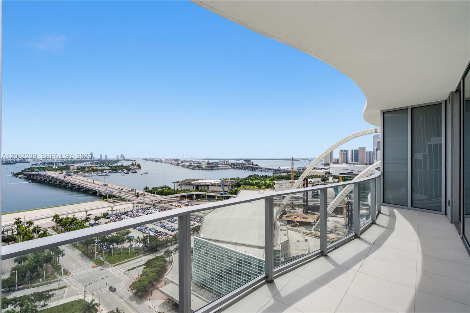 1400 Biscayne Blvd # 2104, Miami FL 33132 photo 4