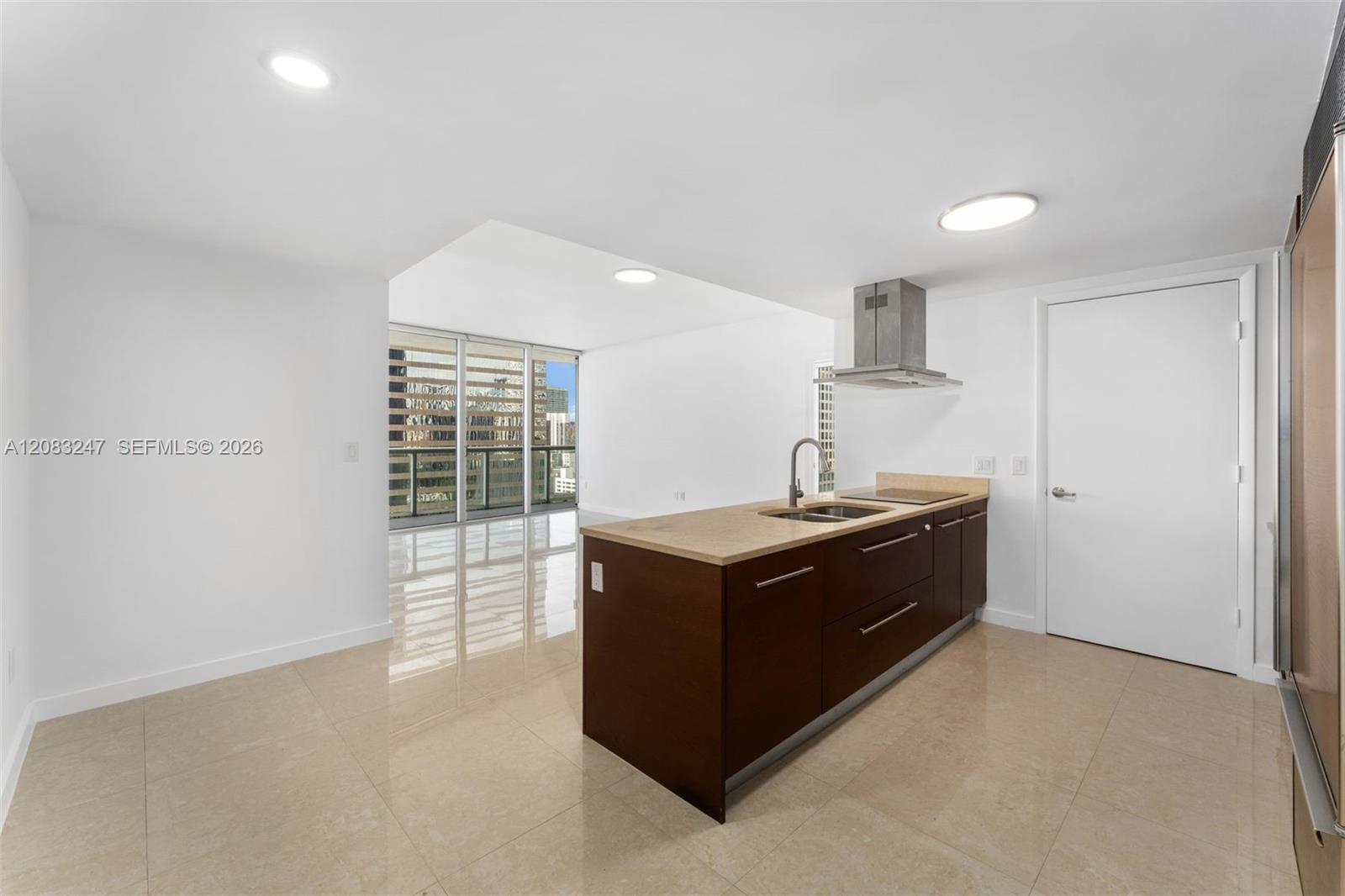 495 Brickell Ave # 1811, Miami FL 33131 photo 2