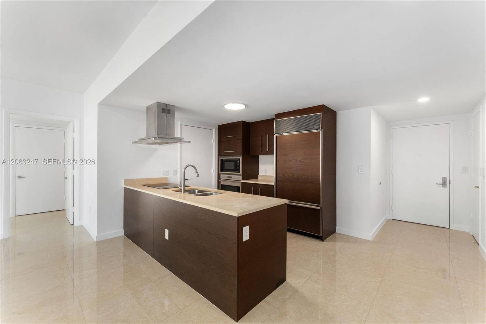 495 Brickell Ave # 1811, Miami FL 33131 photo 4