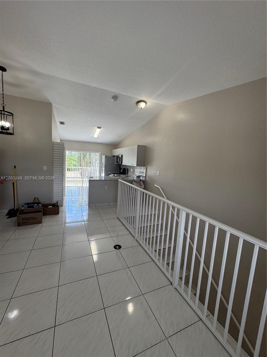 6801 W 36th Ave # 204, Hialeah FL 33018 photo 3