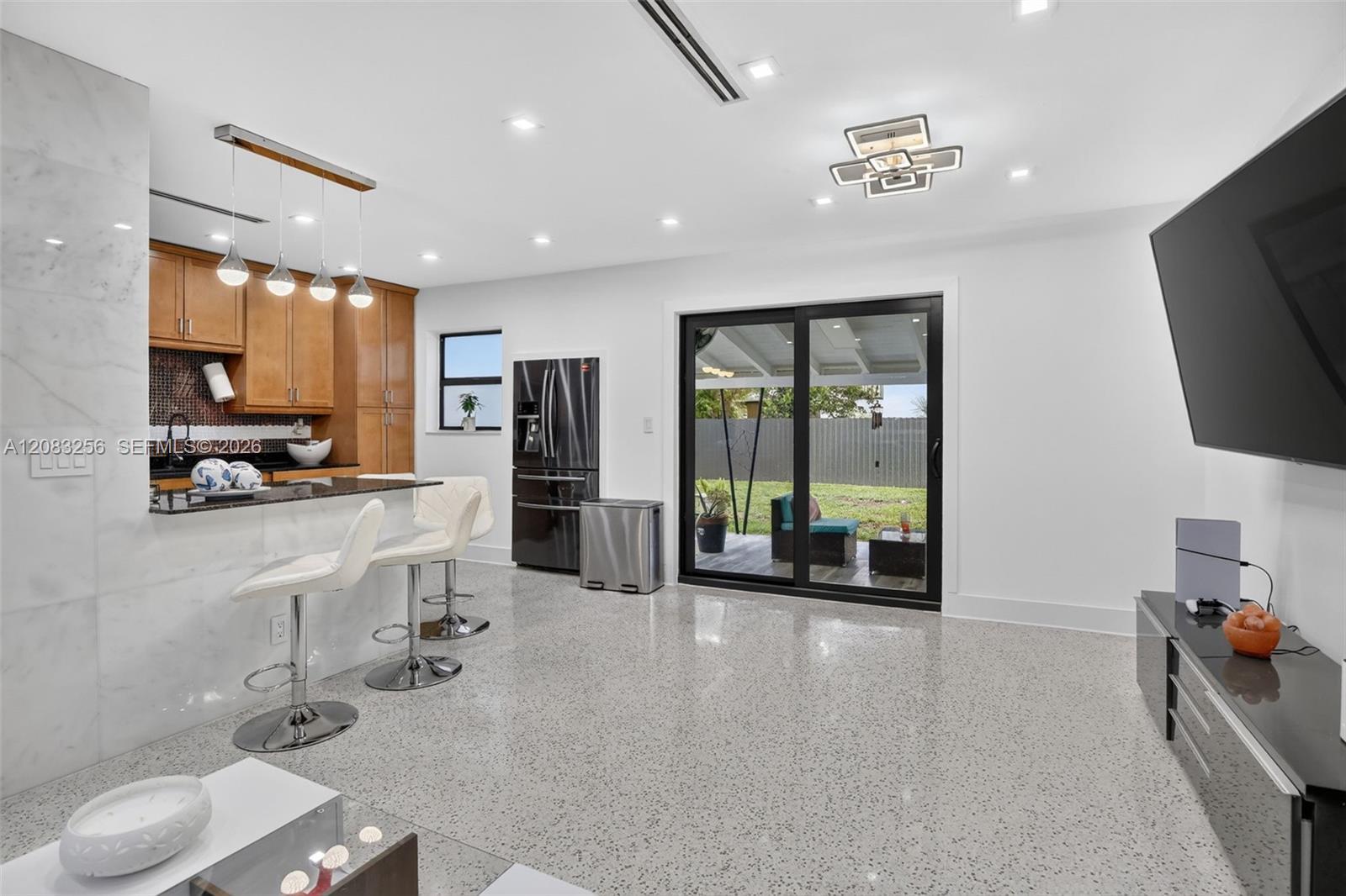 20310 NE 14th Ave, Miami FL 33179 photo 4