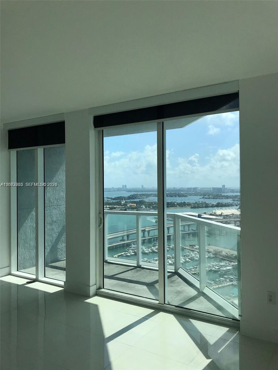 244 Biscayne Blvd # 1603, Miami FL 33132 photo 4