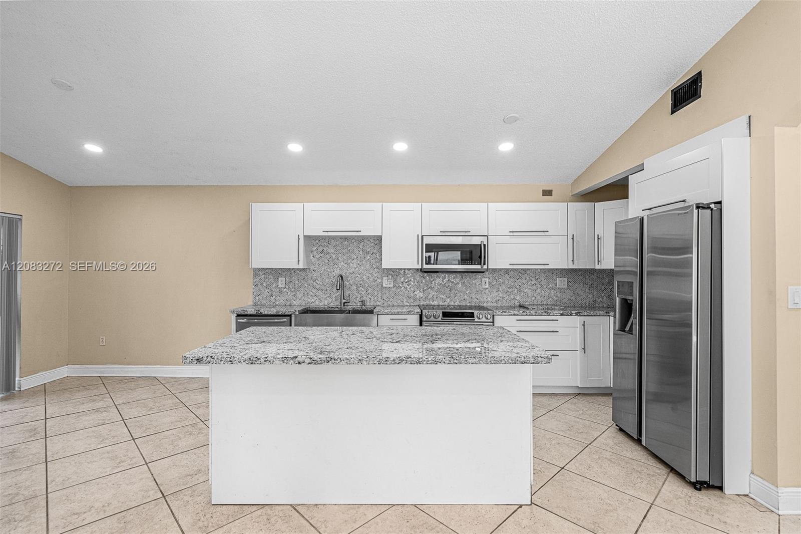 14364 SW 176th Ter, Miami FL 33177 photo 4