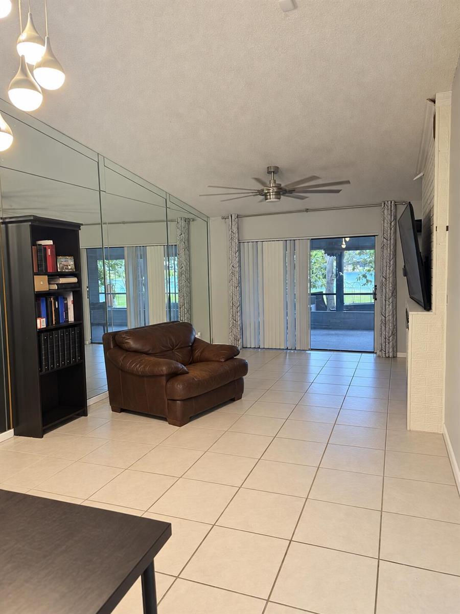 900 NW 79th Terrace, Plantation FL 33324 photo 2