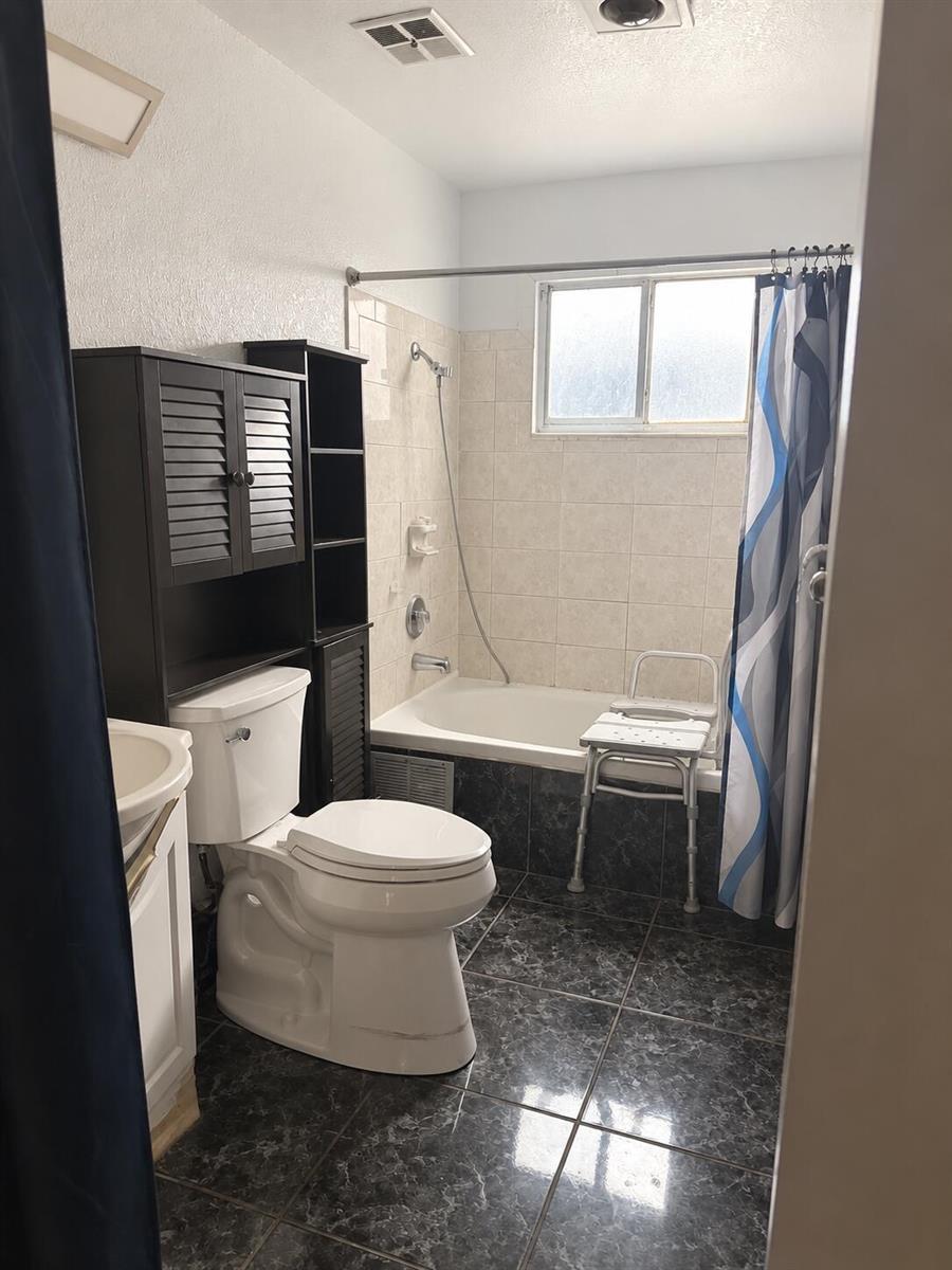900 NW 79th Terrace, Plantation FL 33324 photo 5