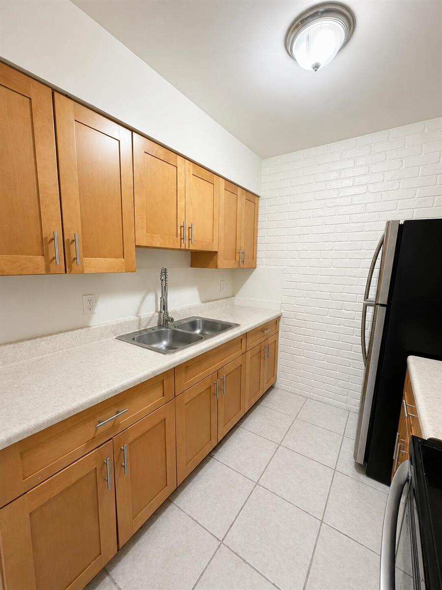 4151 NW 30th Terrace, Lauderdale Lakes FL 33309 photo 3